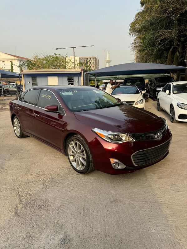 Thumbnail 11 of 2016 Toyota Avalon XLE